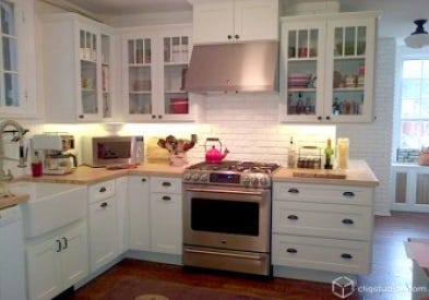 Shaker Painted White Kitchen Cabinets