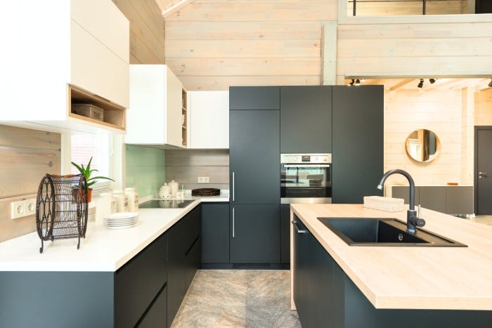 Matte vs. Glossy Finishes: Pros, Cons & Styling Tips for Cabinets