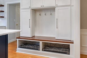 How to Design Mudroom Cabinets: A Step-by-Step