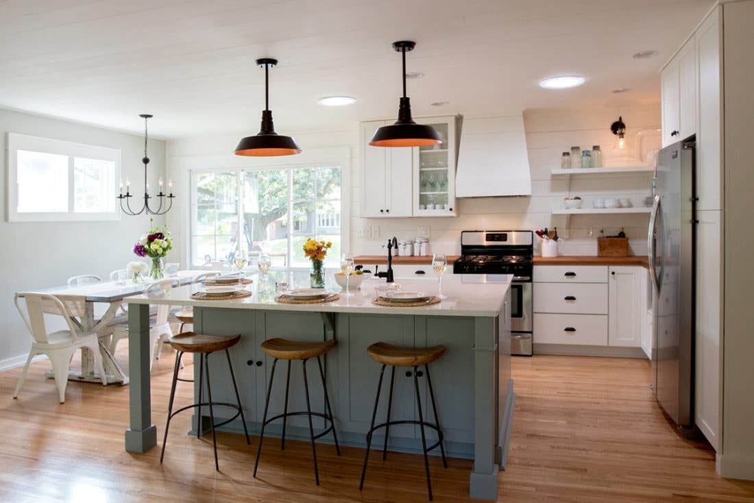 White and Blue-Gray Modern Farmhouse Kitchen