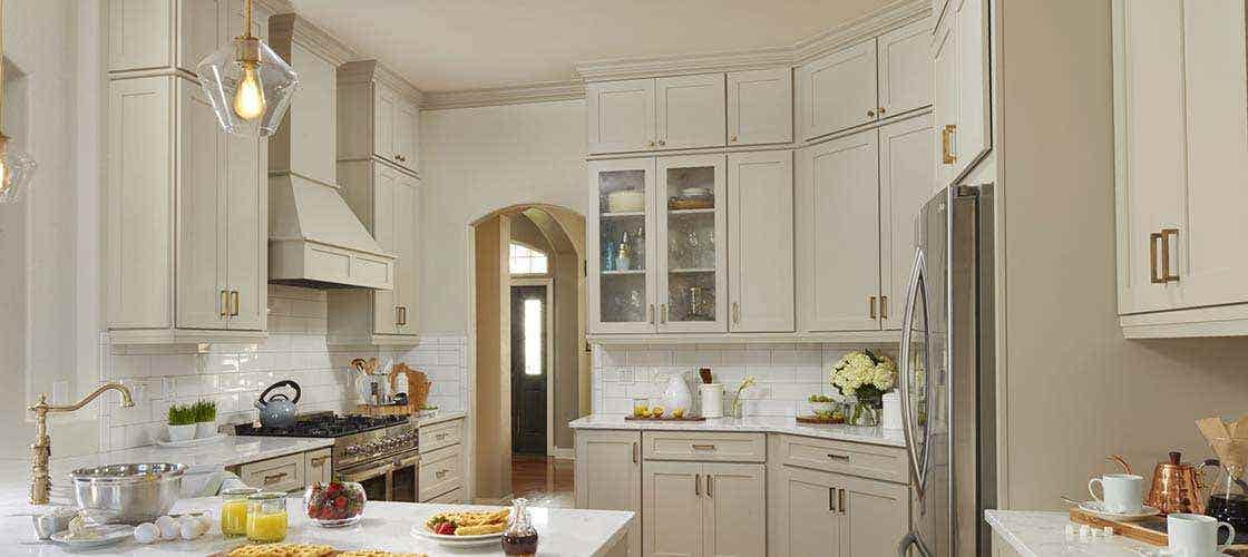 Best Kitchen Cabinet Storage and Organization Ideas - CliqStudios