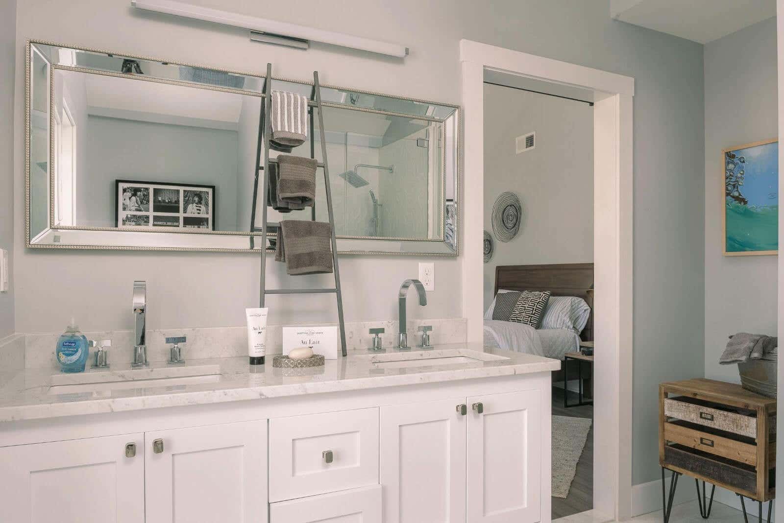 Bright & Airy White Vanity Bright & Airy White Vanity