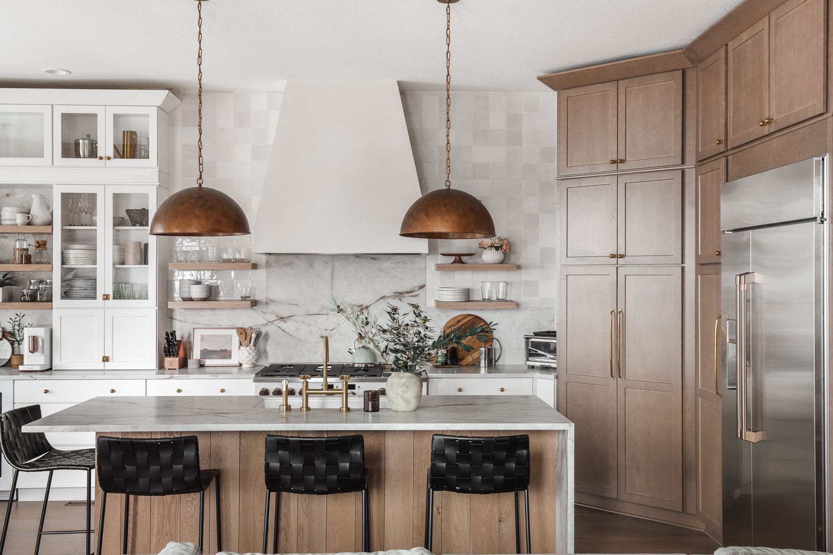 Another fav. Mid tone grey cabinets with copper accessories  Grey kitchens,  Grey kitchen cabinets, Kitchen cabinet styles