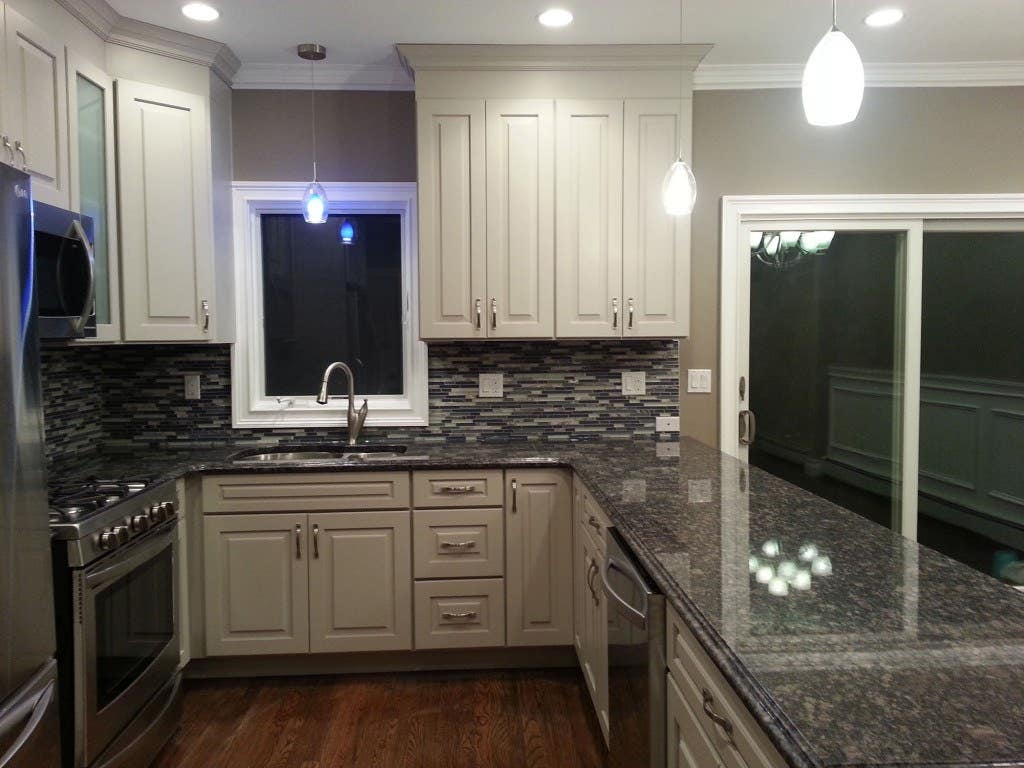 Centereach New York kitchen renovation features CliqStudios Decorative Painted White cabinets Centereach New York kitchen renovation features CliqStudios Decorative Painted White cabinets