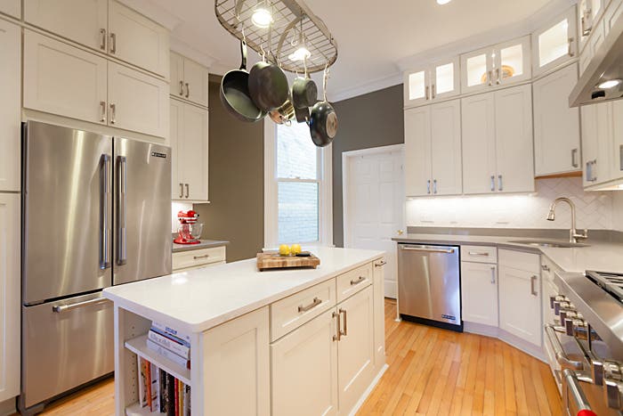 washington-dc-kitchen-remodeling-project-uses-cliqstudios-shaker-painted-white-cabinets washington-dc-kitchen-remodeling-project-uses-cliqstudios-shaker-painted-white-cabinets