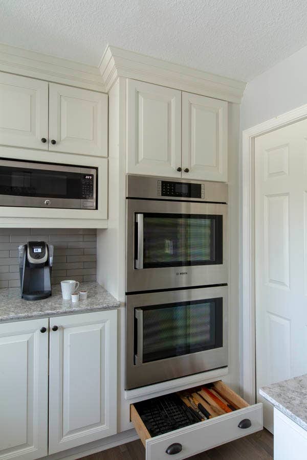 cliqstudios homan Decorative white oven