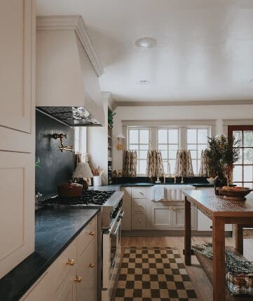 Brentwood Kitchen Cabinets