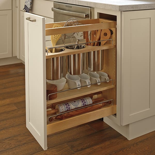 CliqStudios Tall Kitchen Pantry Cabinet With Pull-out Shelves