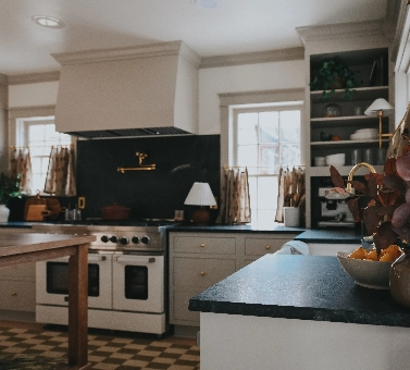 An Interview with Katies Shears - DIY Expert & Owner of Florence Revival